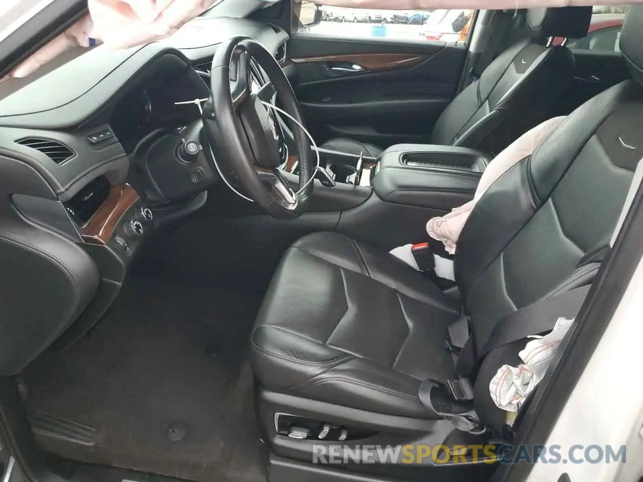 7 Photograph of a damaged car 1GYS4BKJ8LR202660 CADILLAC ESCALADE 2020