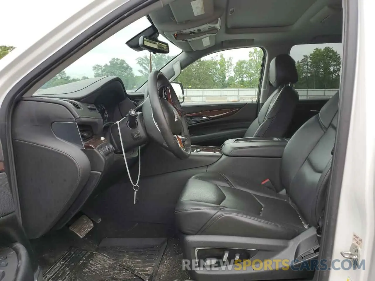 7 Photograph of a damaged car 1GYS4CKJ6LR304822 CADILLAC ESCALADE 2020