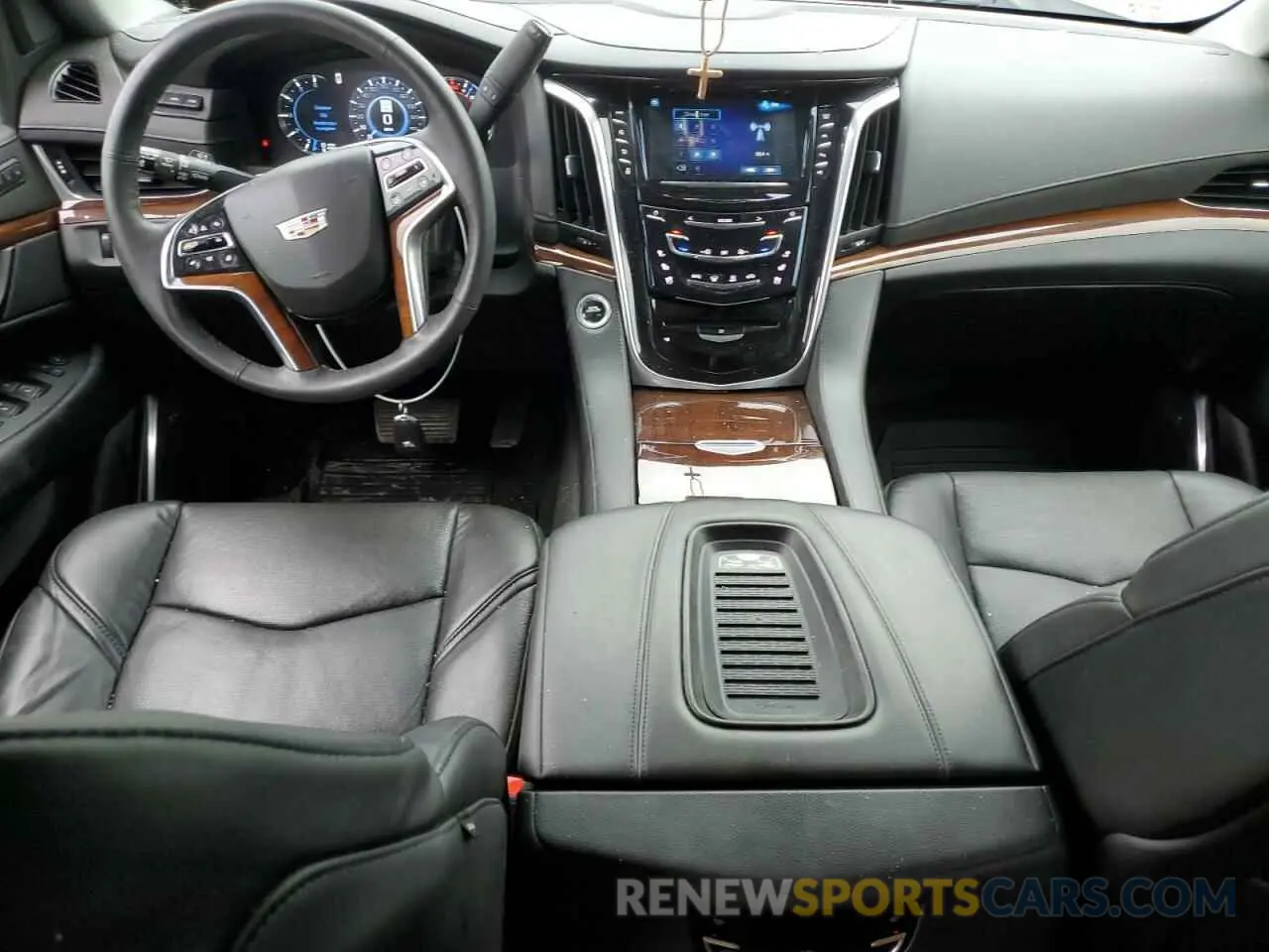 8 Photograph of a damaged car 1GYS4CKJ6LR304822 CADILLAC ESCALADE 2020