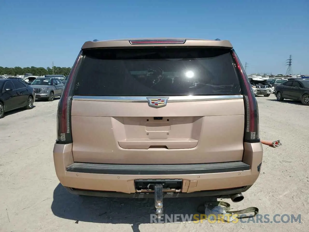 6 Photograph of a damaged car 1GYS4DKJ2LR181607 CADILLAC ESCALADE 2020