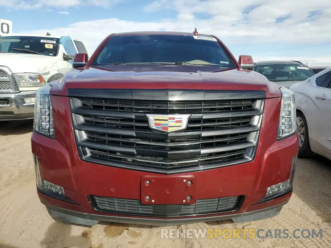 5 Photograph of a damaged car 1GYS4DKJ4LR175789 CADILLAC ESCALADE 2020