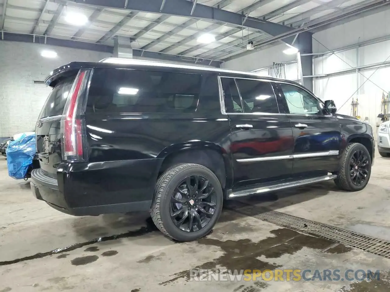 3 Photograph of a damaged car 1GYS4HKJ0LR200503 CADILLAC ESCALADE 2020