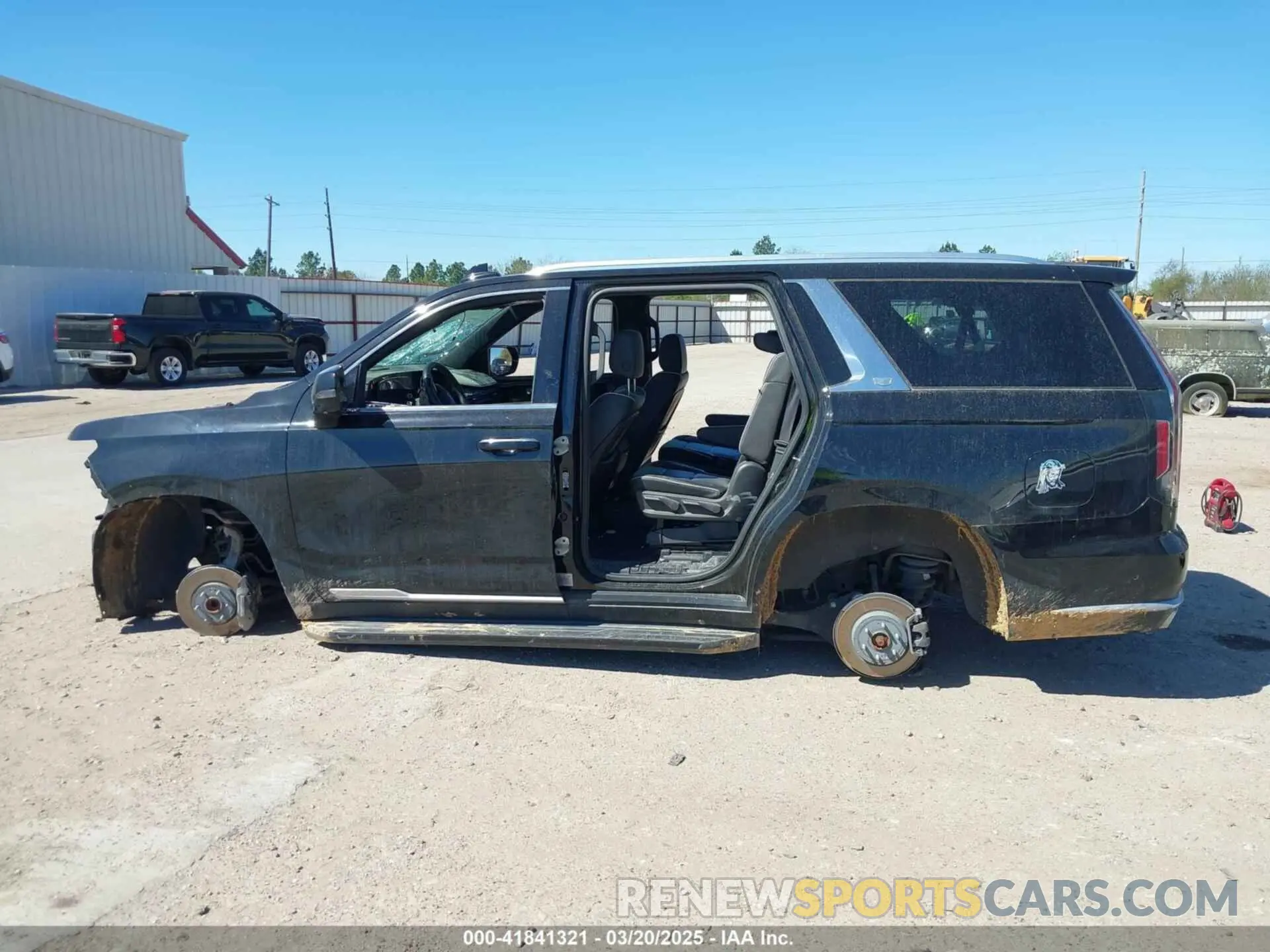 14 Photograph of a damaged car 1GYS3BKL2MR462218 CADILLAC ESCALADE 2021
