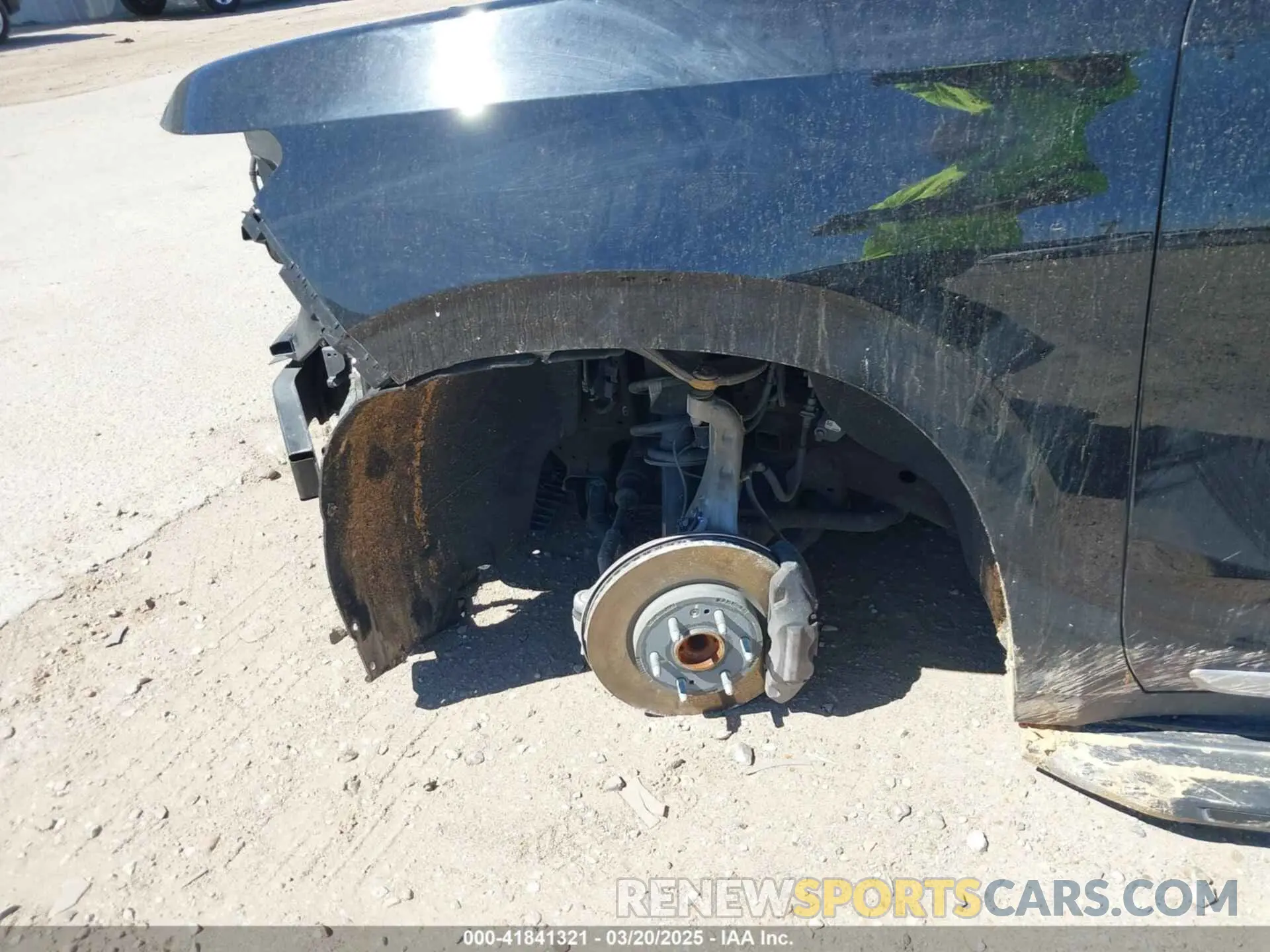 18 Photograph of a damaged car 1GYS3BKL2MR462218 CADILLAC ESCALADE 2021