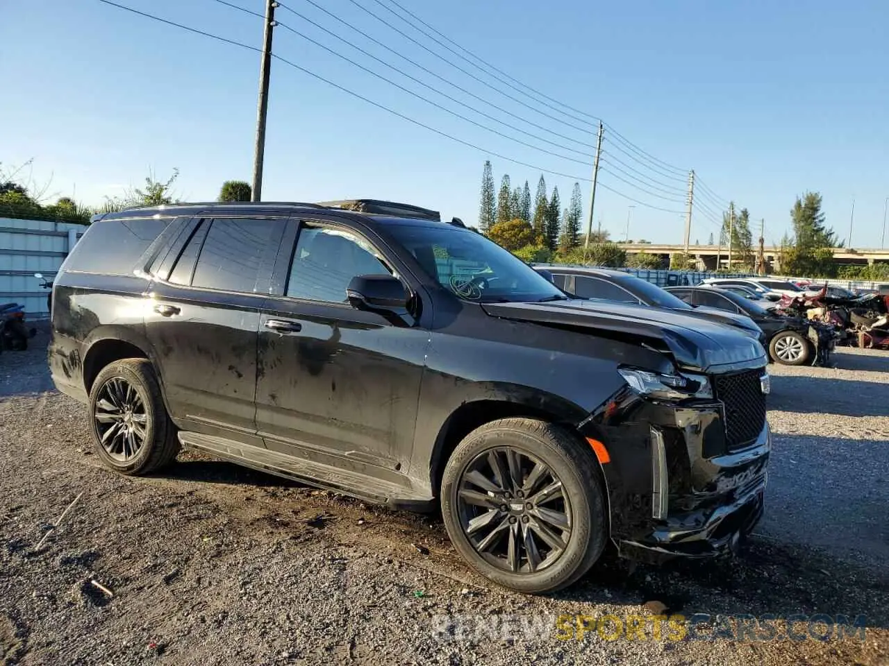 4 Photograph of a damaged car 1GYS3FKL4MR482588 CADILLAC ESCALADE 2021