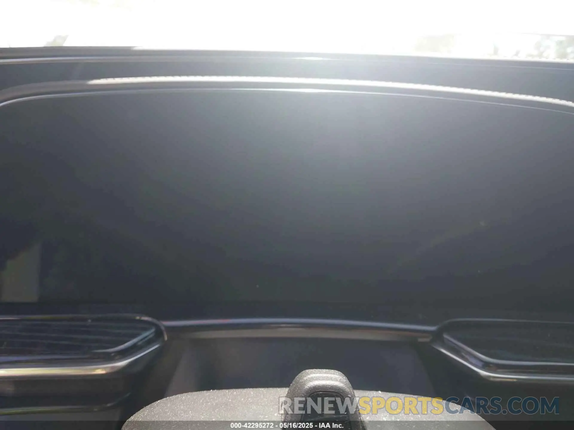 7 Photograph of a damaged car 1GYS3FKL8MR390593 CADILLAC ESCALADE 2021