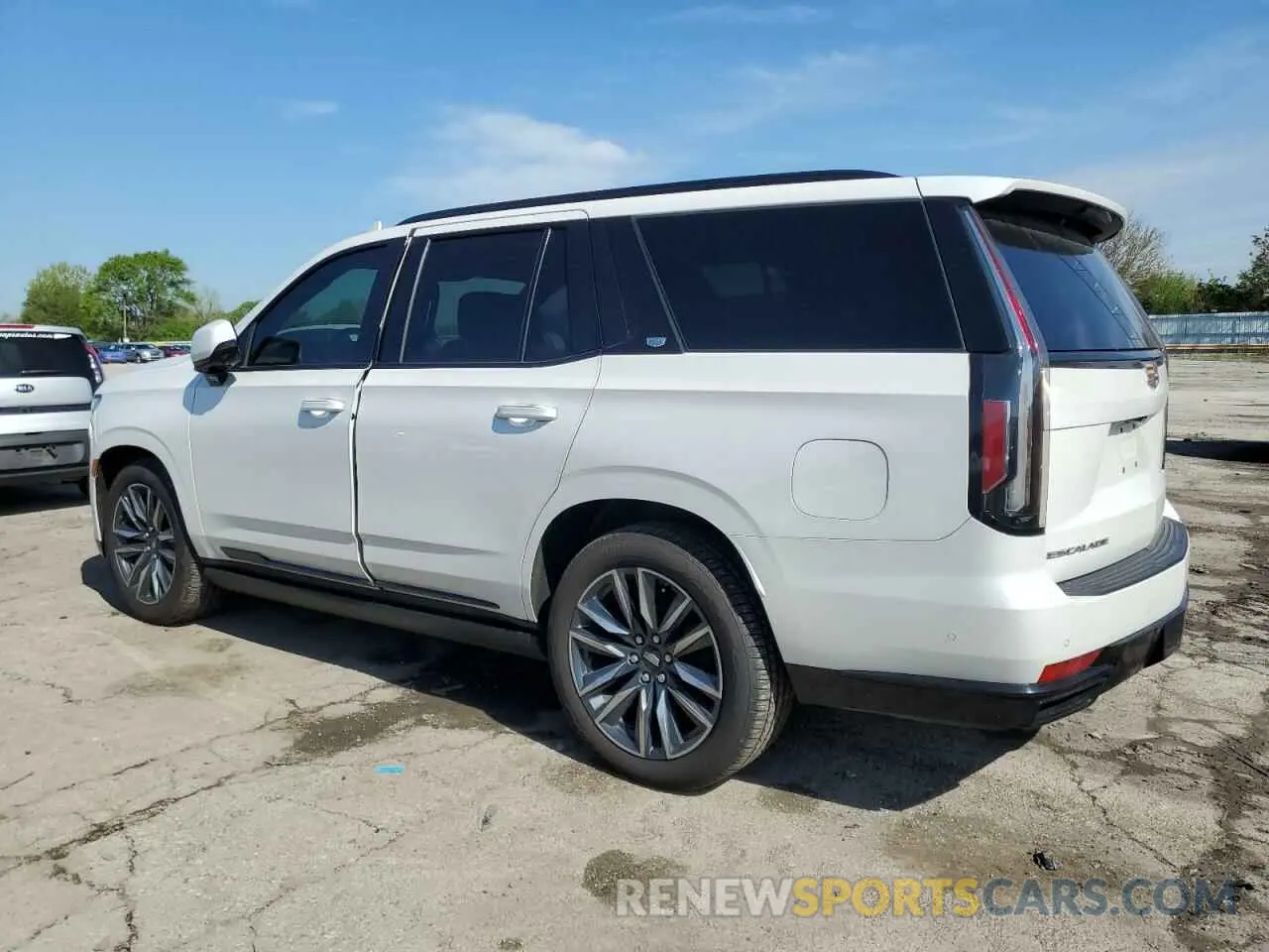 2 Photograph of a damaged car 1GYS3GKLXMR378824 CADILLAC ESCALADE 2021