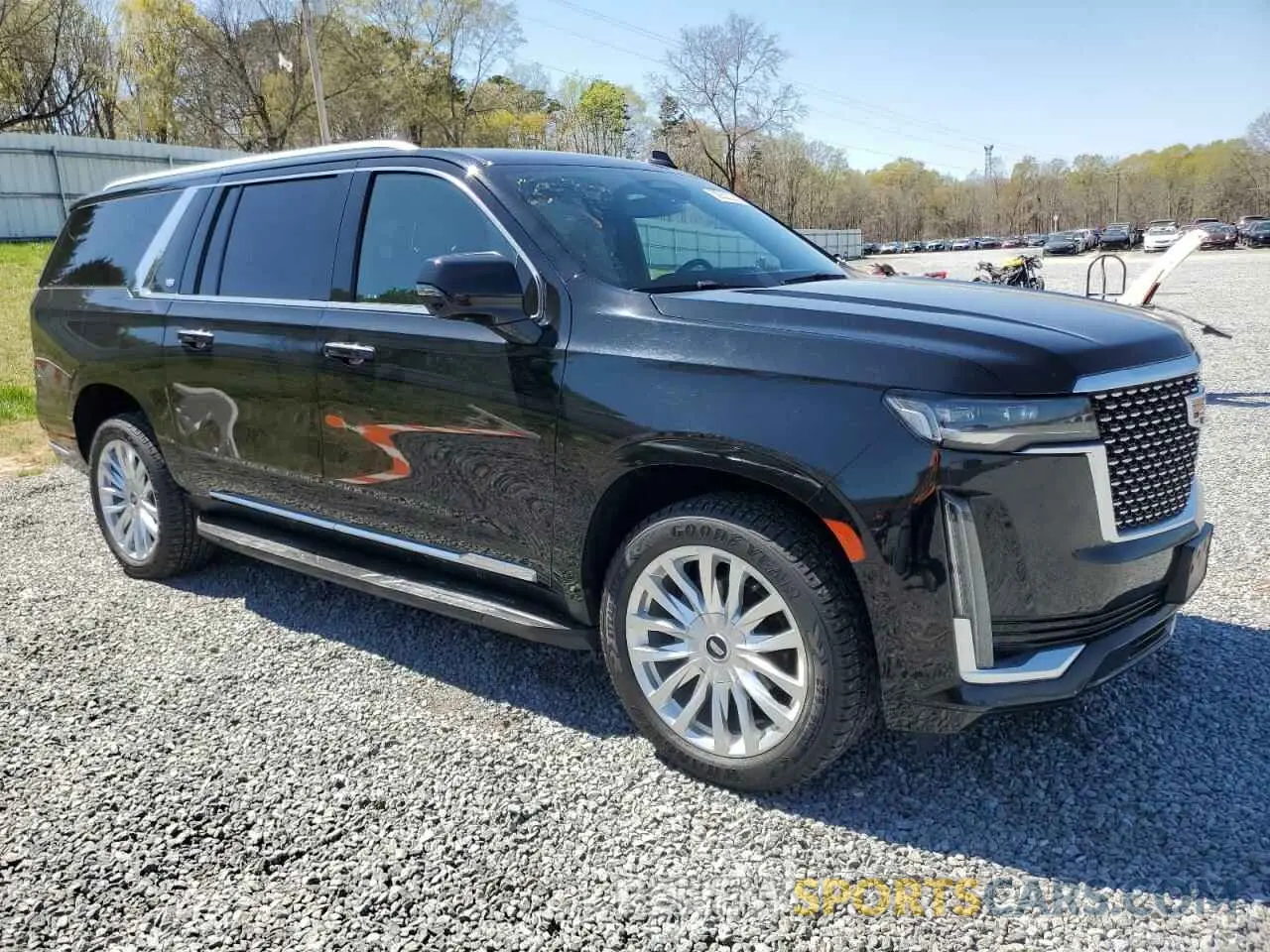 4 Photograph of a damaged car 1GYS3JKL6MR386853 CADILLAC ESCALADE 2021