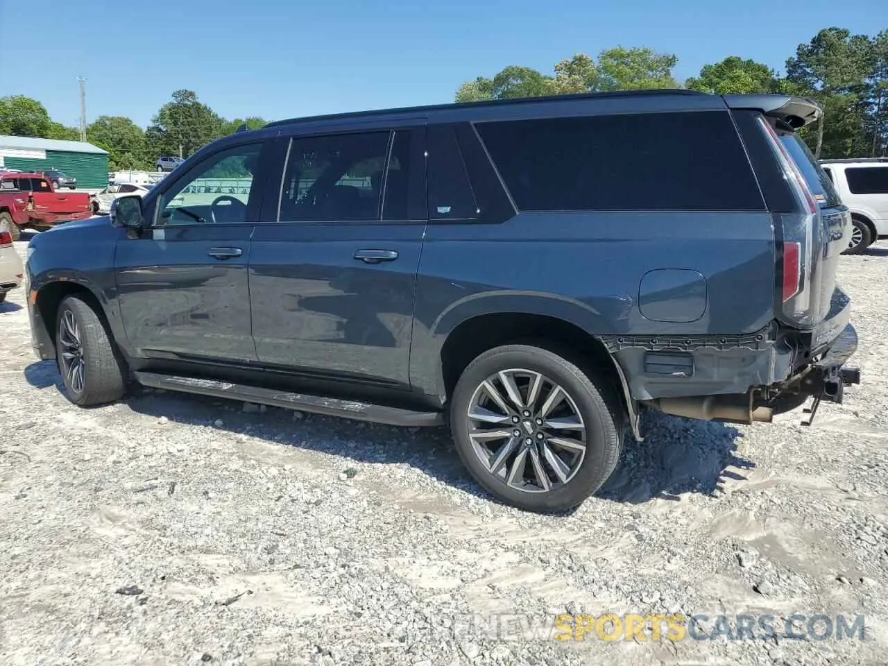 2 Photograph of a damaged car 1GYS3NKLXMR137785 CADILLAC ESCALADE 2021