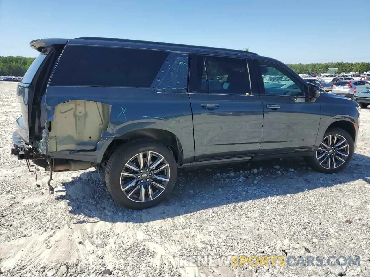 3 Photograph of a damaged car 1GYS3NKLXMR137785 CADILLAC ESCALADE 2021