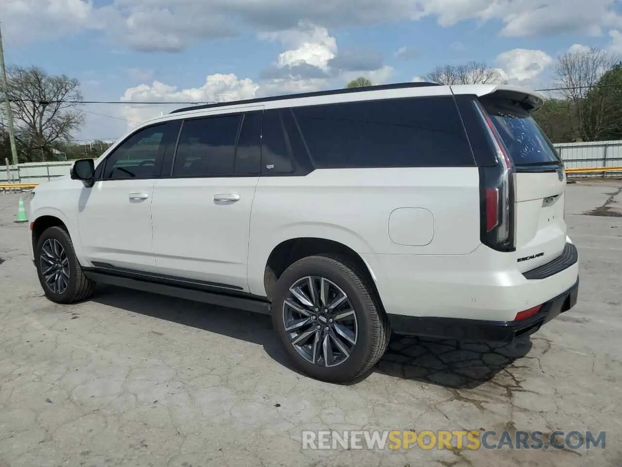 2 Photograph of a damaged car 1GYS3RKL3MR279550 CADILLAC ESCALADE 2021