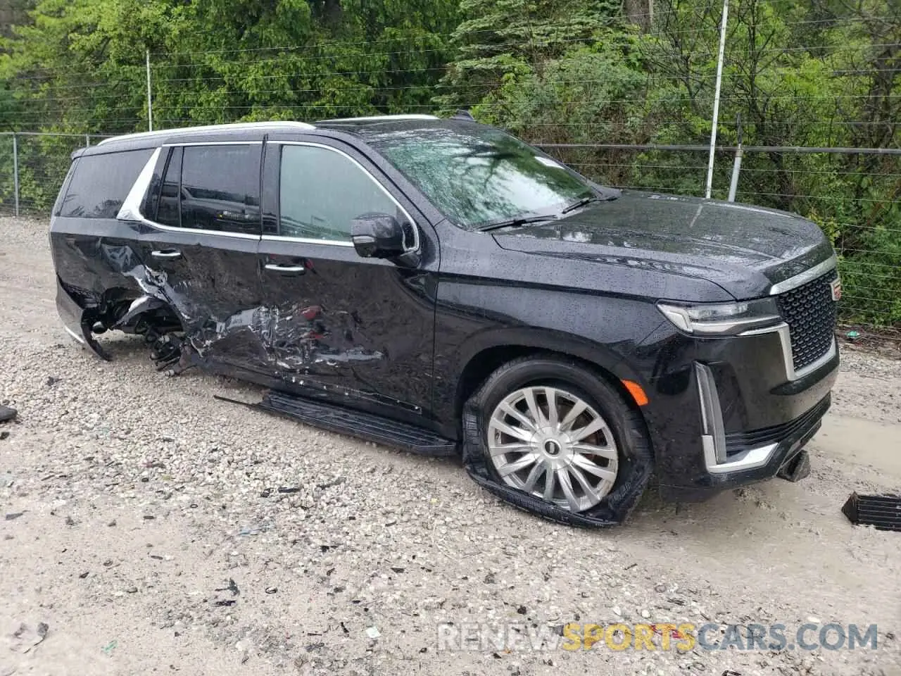 4 Photograph of a damaged car 1GYS4BKL8MR446084 CADILLAC ESCALADE 2021