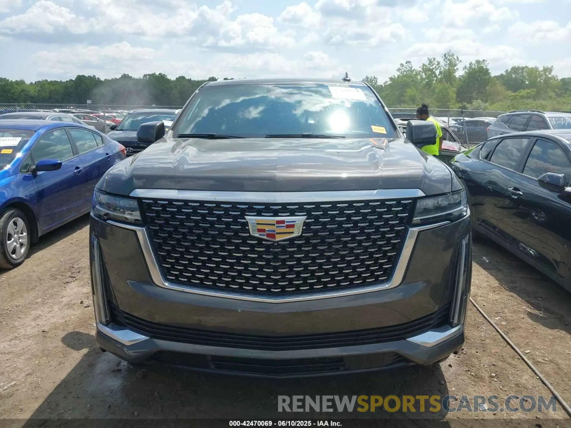 12 Photograph of a damaged car 1GYS4CKL6MR264678 CADILLAC ESCALADE 2021
