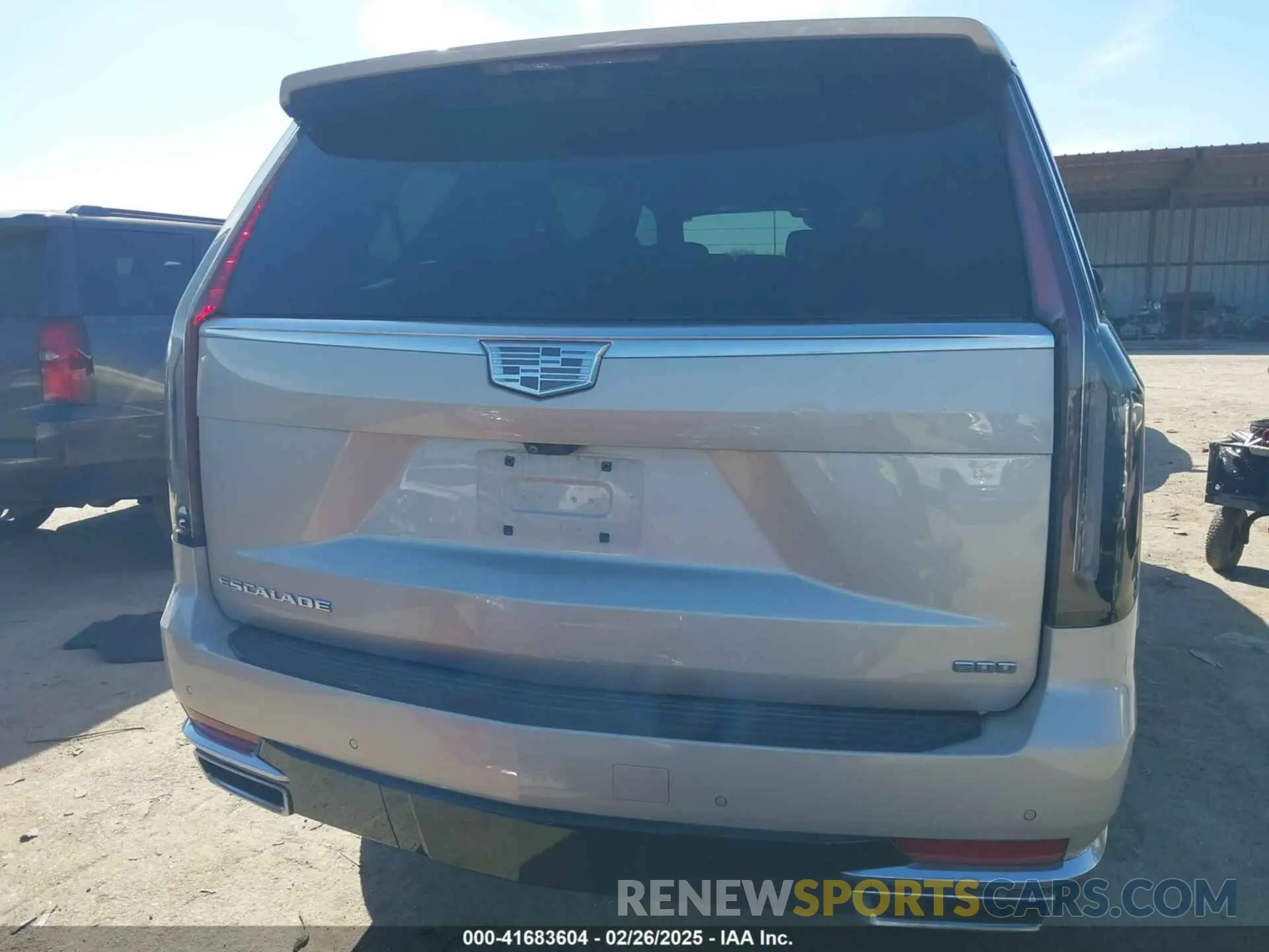 16 Photograph of a damaged car 1GYS4DKL7MR370983 CADILLAC ESCALADE 2021