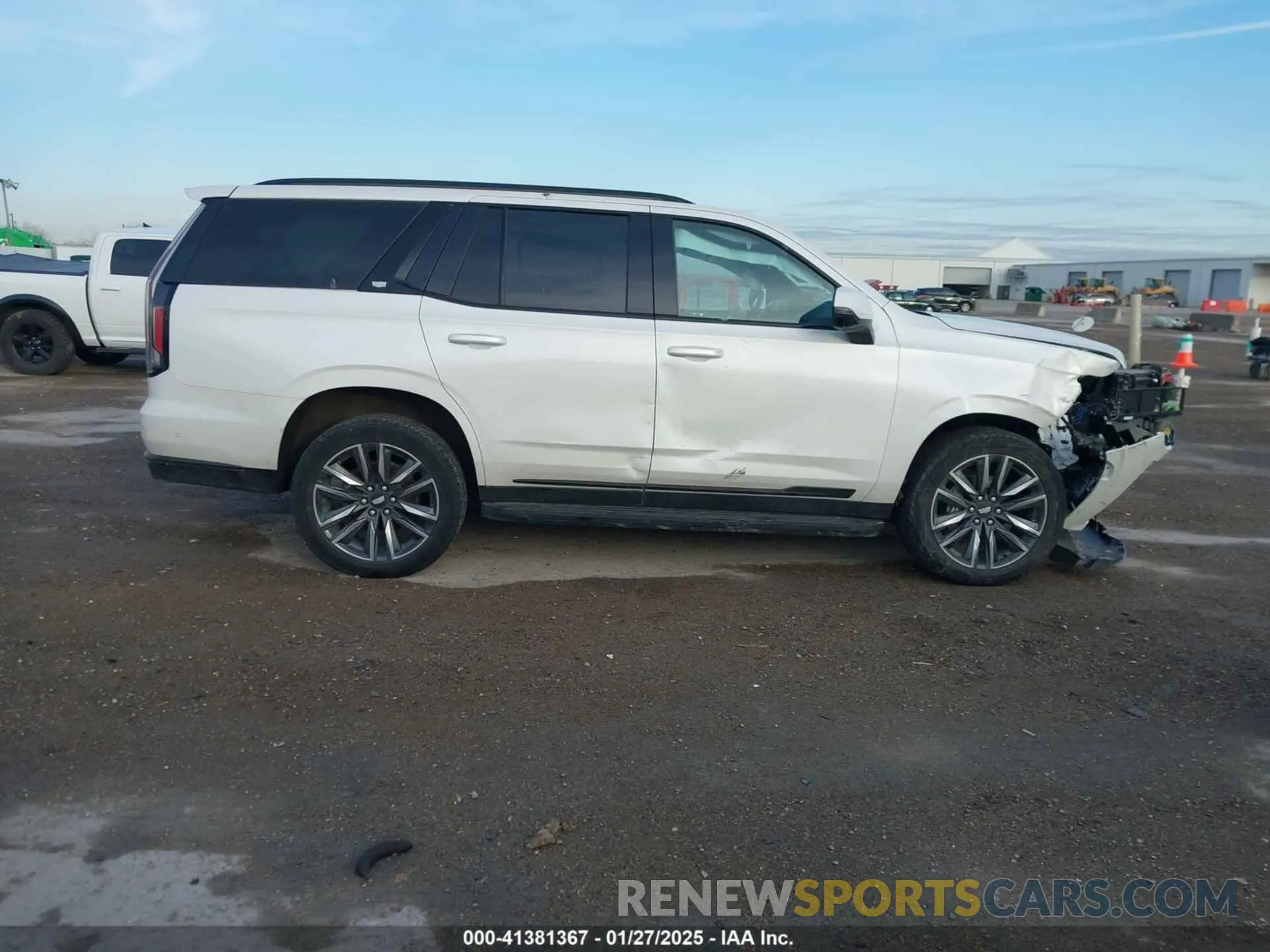 14 Photograph of a damaged car 1GYS4EKLXMR278997 CADILLAC ESCALADE 2021