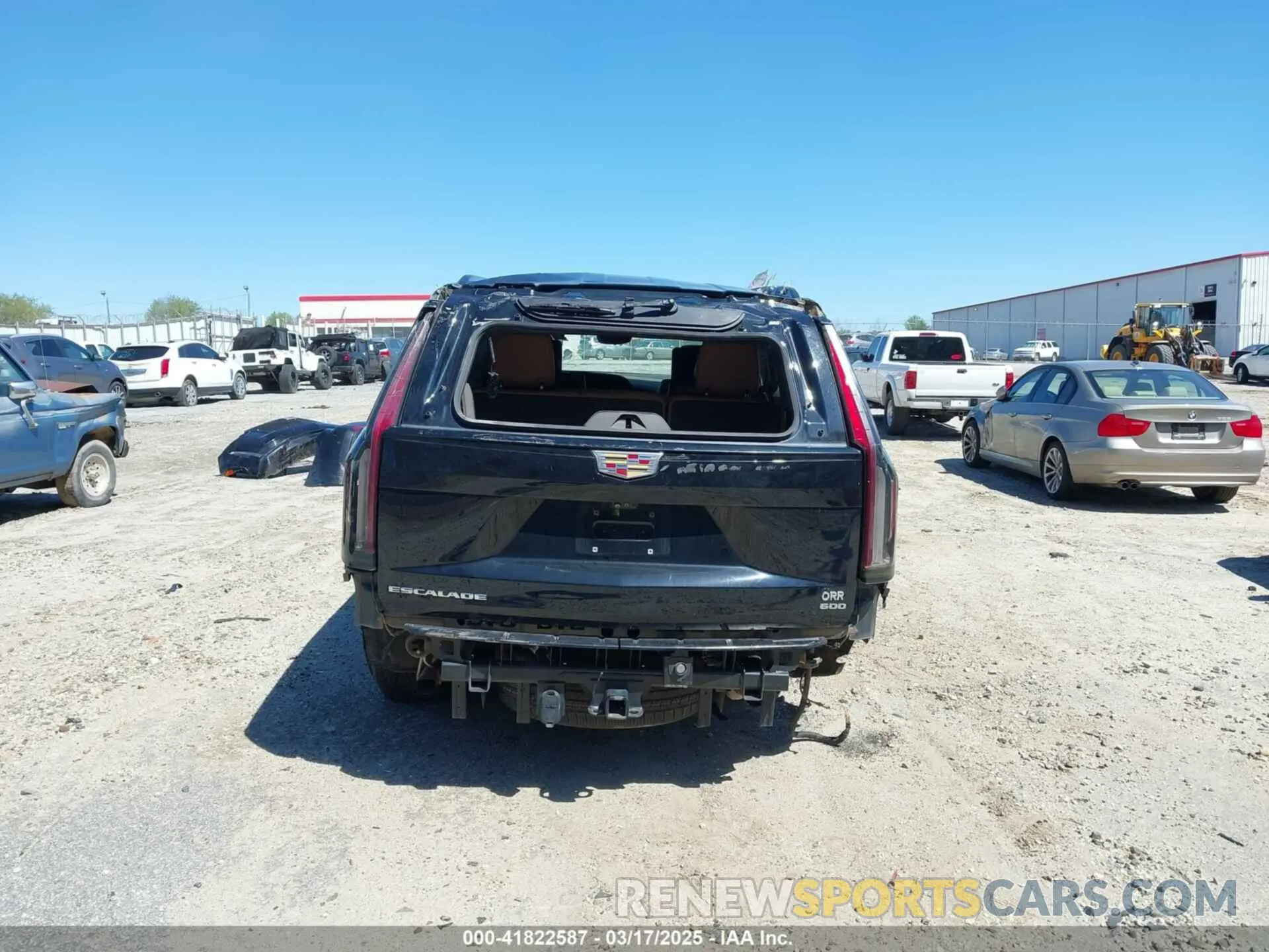17 Photograph of a damaged car 1GYS4FKL0MR236098 CADILLAC ESCALADE 2021