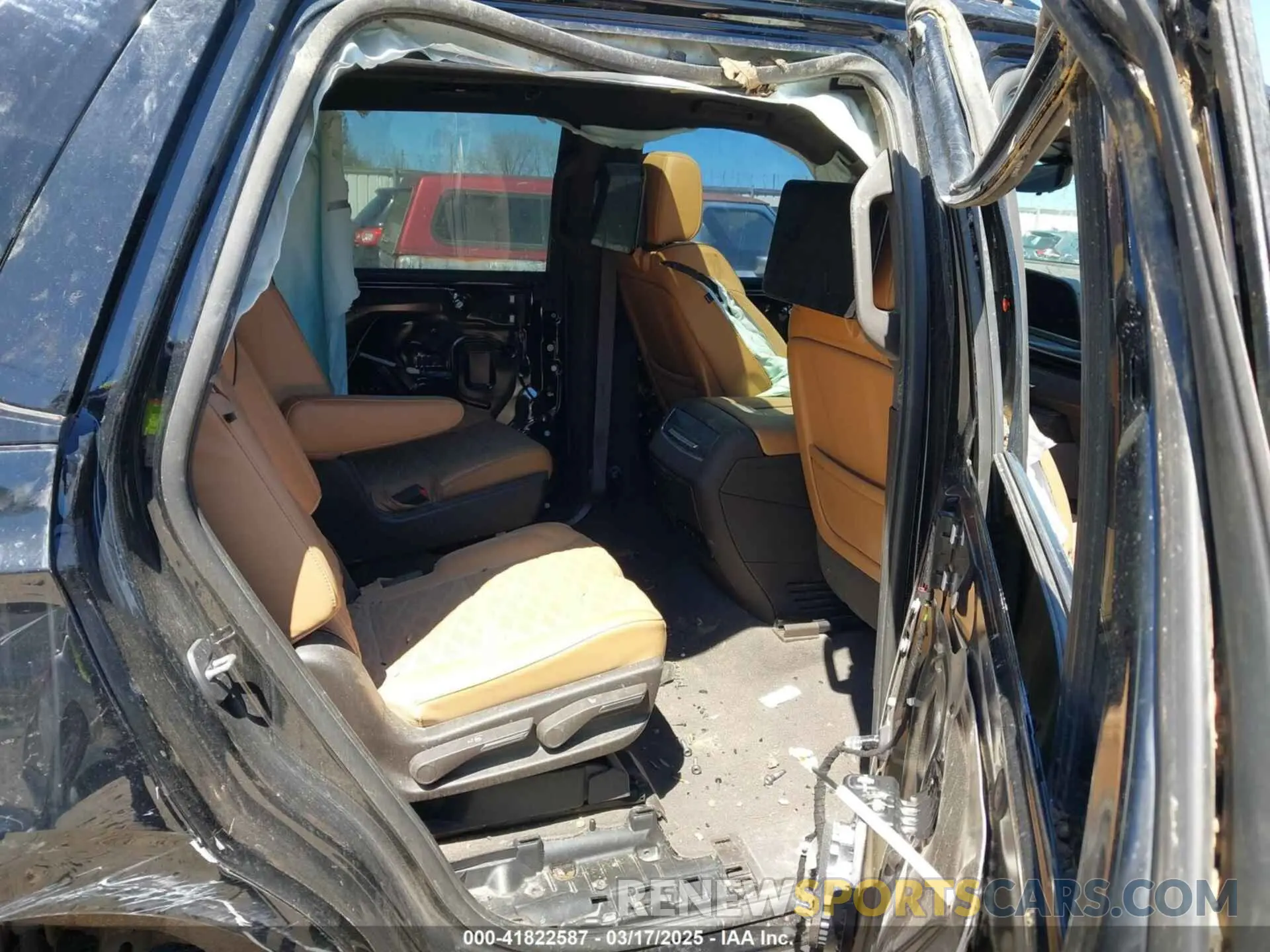 8 Photograph of a damaged car 1GYS4FKL0MR236098 CADILLAC ESCALADE 2021