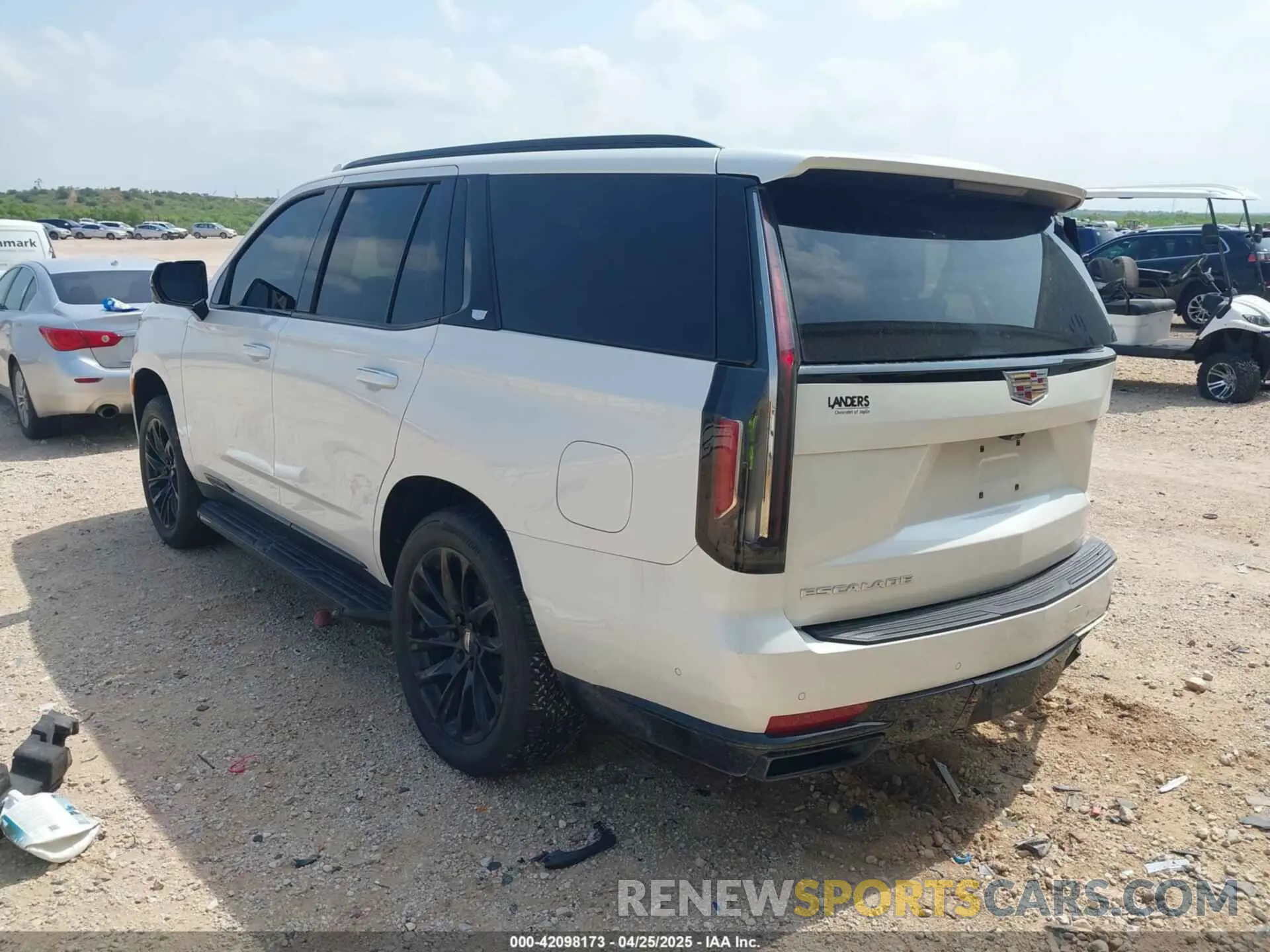 3 Photograph of a damaged car 1GYS4FKL9MR204895 CADILLAC ESCALADE 2021