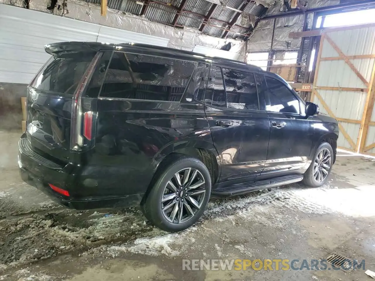 3 Photograph of a damaged car 1GYS4GKL7MR338004 CADILLAC ESCALADE 2021