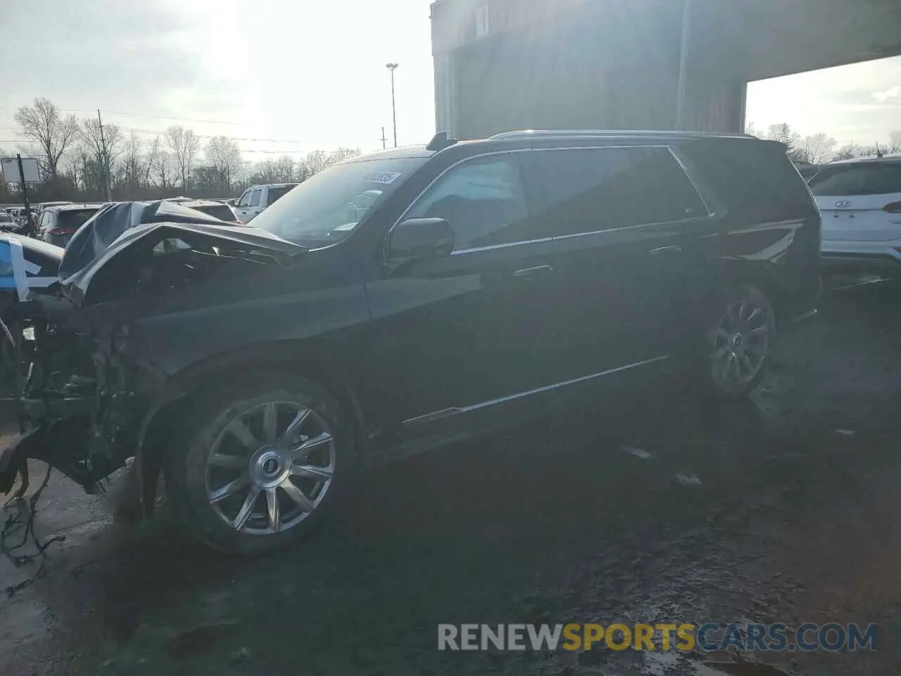 1 Photograph of a damaged car 1GYS4MKLXMR343647 CADILLAC ESCALADE 2021