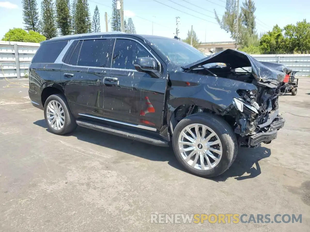 4 Photograph of a damaged car 1GYS3AKL9NR109941 CADILLAC ESCALADE 2022