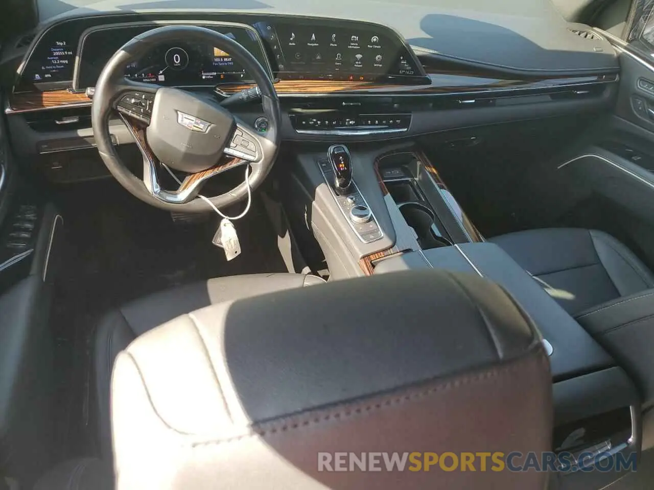 8 Photograph of a damaged car 1GYS3JKL6NR285099 CADILLAC ESCALADE 2022
