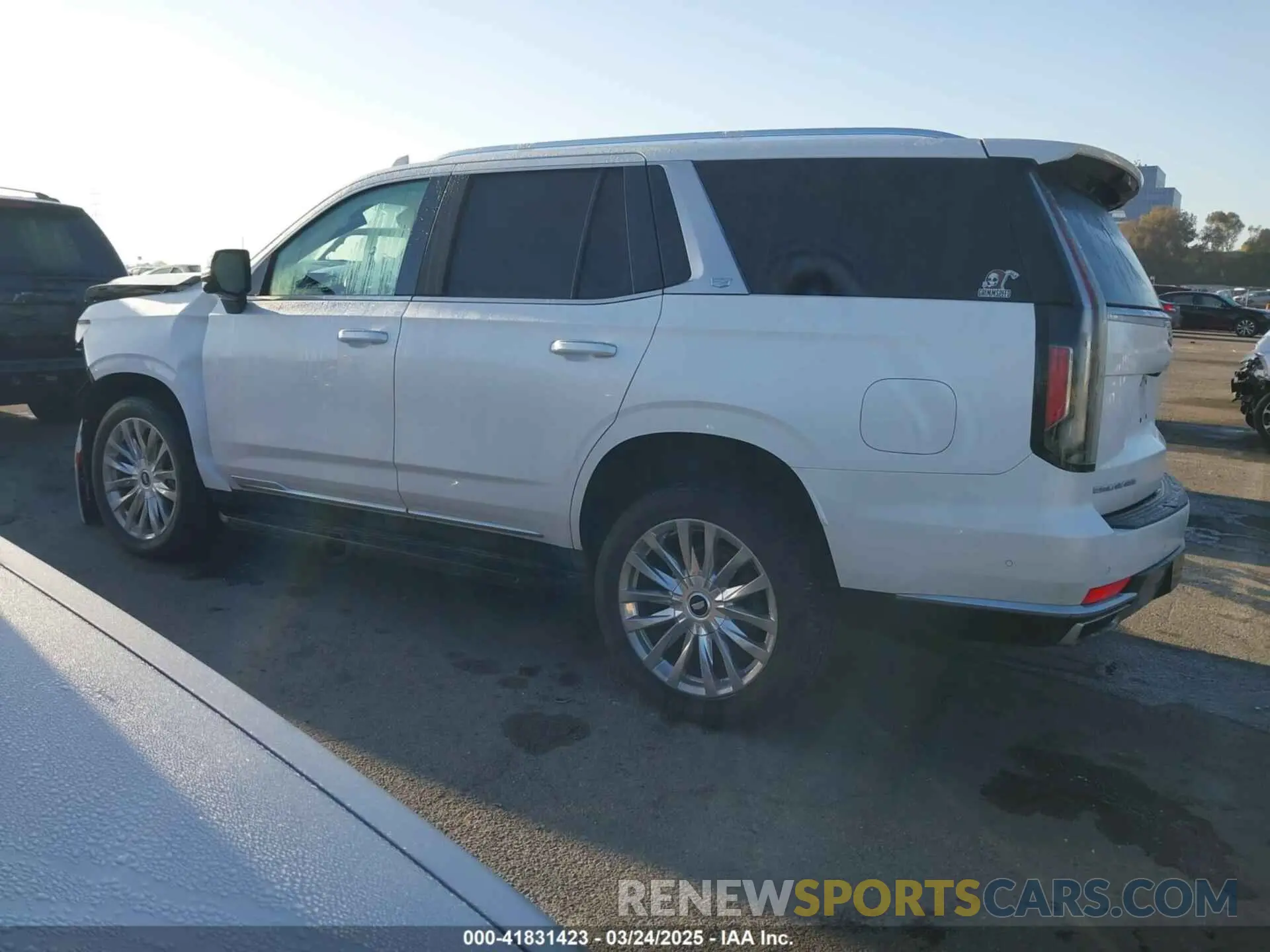 15 Photograph of a damaged car 1GYS4BKLXNR162960 CADILLAC ESCALADE 2022