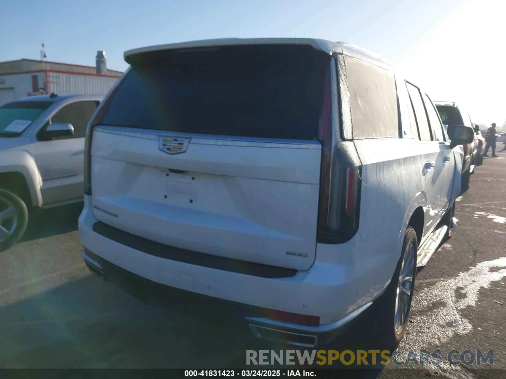 4 Photograph of a damaged car 1GYS4BKLXNR162960 CADILLAC ESCALADE 2022