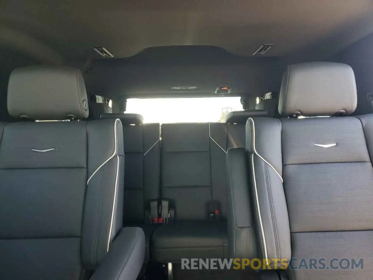 10 Photograph of a damaged car 1GYS4CKL9NR154953 CADILLAC ESCALADE 2022