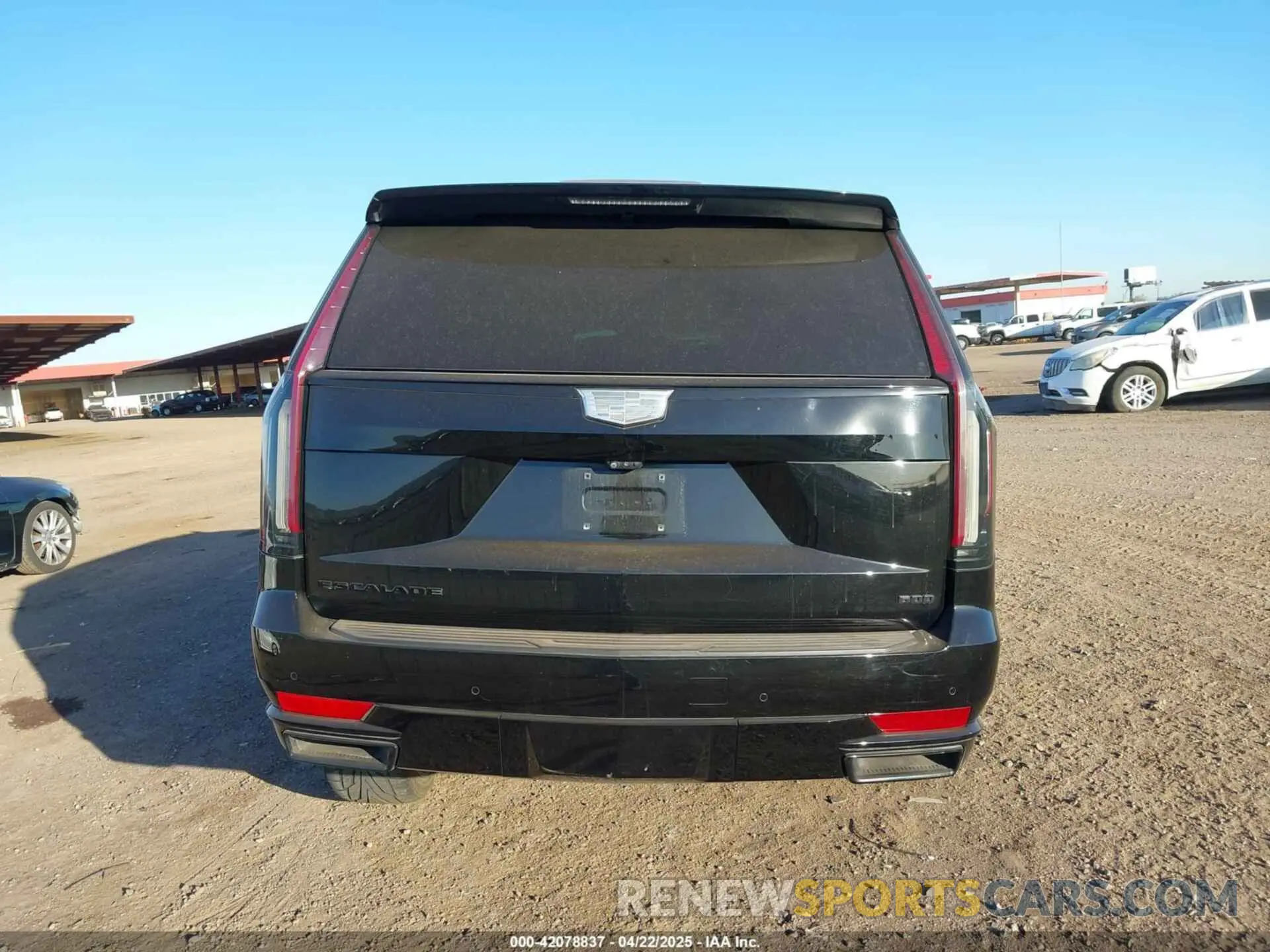 16 Photograph of a damaged car 1GYS4GKL1NR136924 CADILLAC ESCALADE 2022