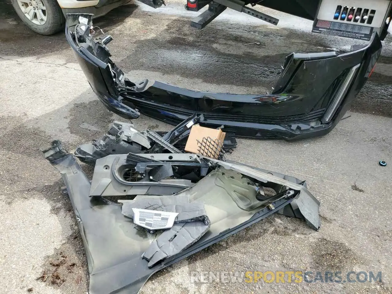 13 Photograph of a damaged car 1GYS4GKL4NR277079 CADILLAC ESCALADE 2022