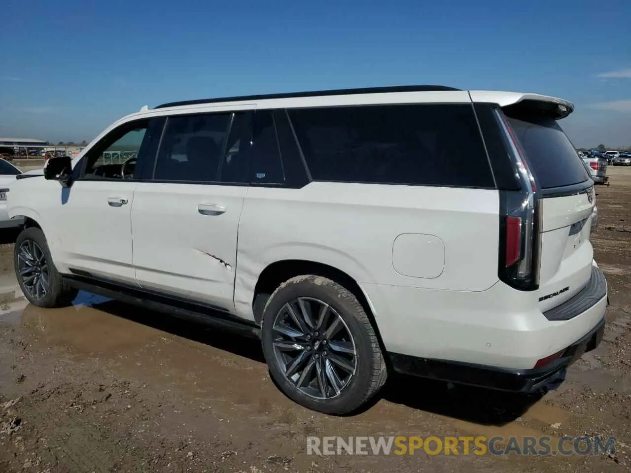 2 Photograph of a damaged car 1GYS4PKL0NR285468 CADILLAC ESCALADE 2022