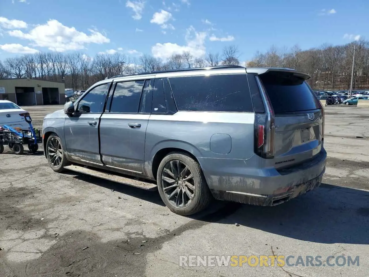 2 Photograph of a damaged car 1GYS4RKL2NR315923 CADILLAC ESCALADE 2022
