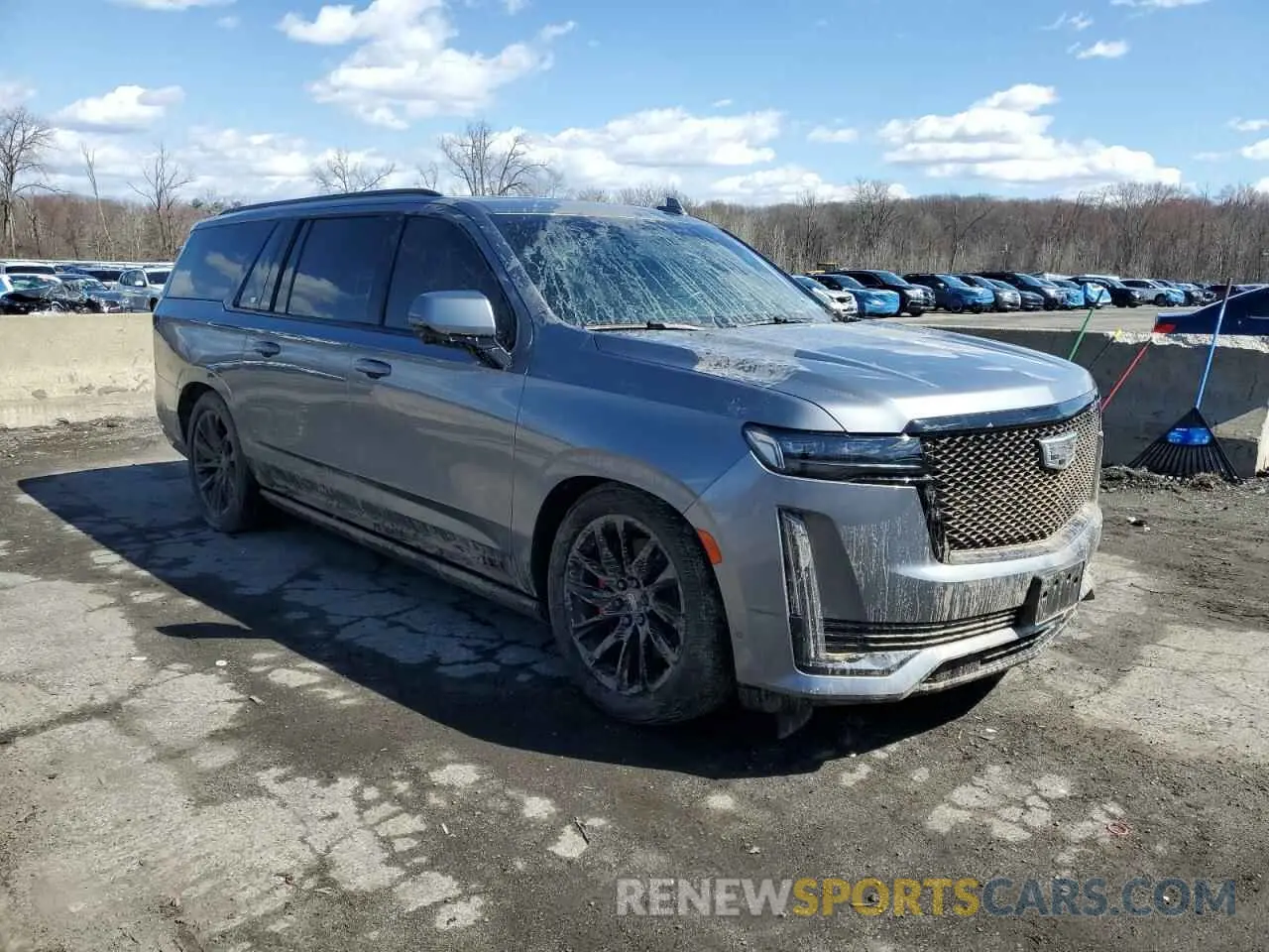 4 Photograph of a damaged car 1GYS4RKL2NR315923 CADILLAC ESCALADE 2022