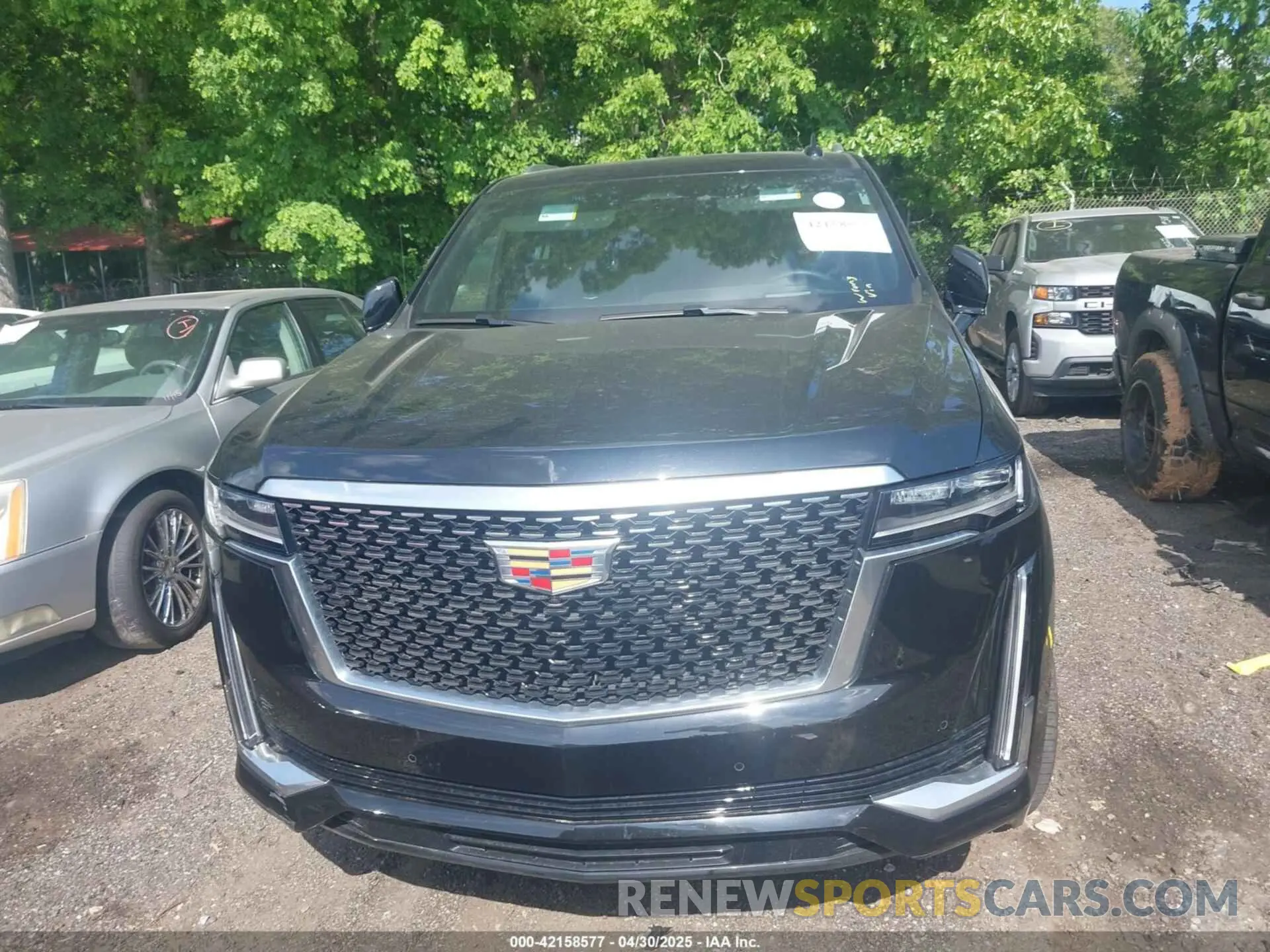 11 Photograph of a damaged car 1GYS3BKL4PR472947 CADILLAC ESCALADE 2023
