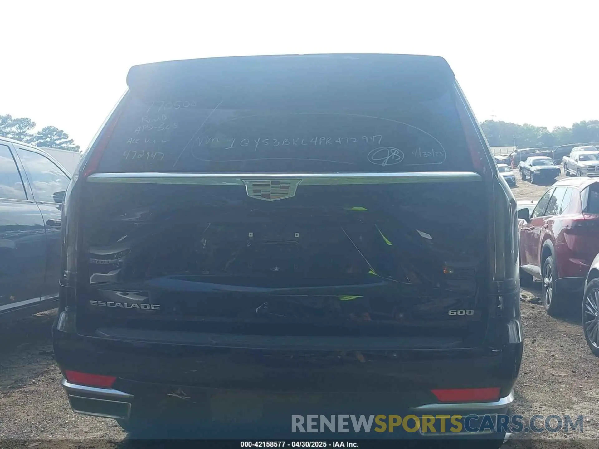 15 Photograph of a damaged car 1GYS3BKL4PR472947 CADILLAC ESCALADE 2023