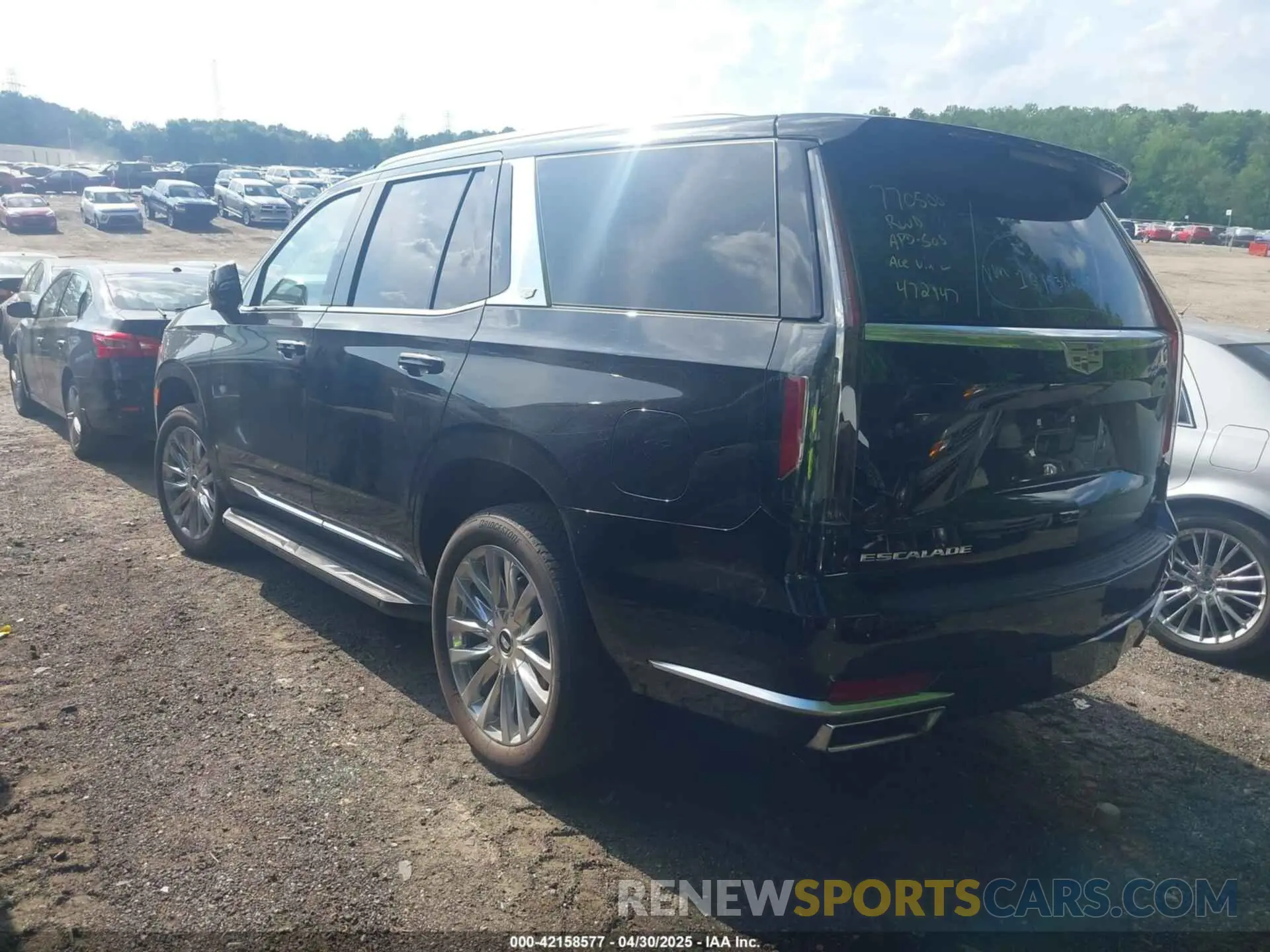 3 Photograph of a damaged car 1GYS3BKL4PR472947 CADILLAC ESCALADE 2023