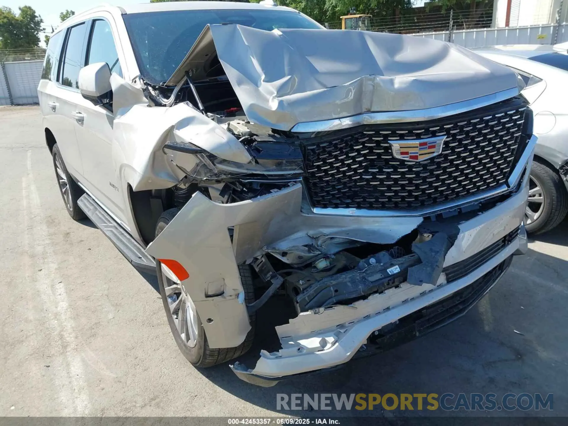 18 Photograph of a damaged car 1GYS3BKL4PR544326 CADILLAC ESCALADE 2023
