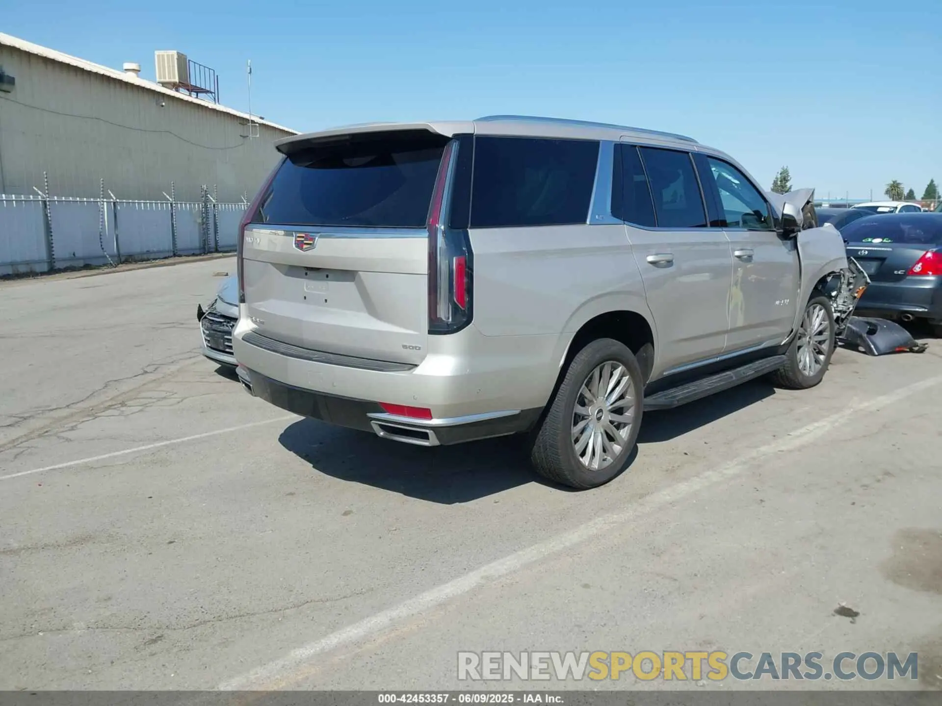 4 Photograph of a damaged car 1GYS3BKL4PR544326 CADILLAC ESCALADE 2023