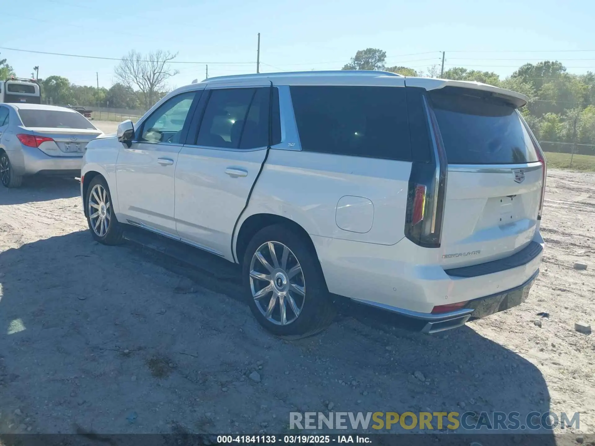 3 Photograph of a damaged car 1GYS3DKL9PR100029 CADILLAC ESCALADE 2023