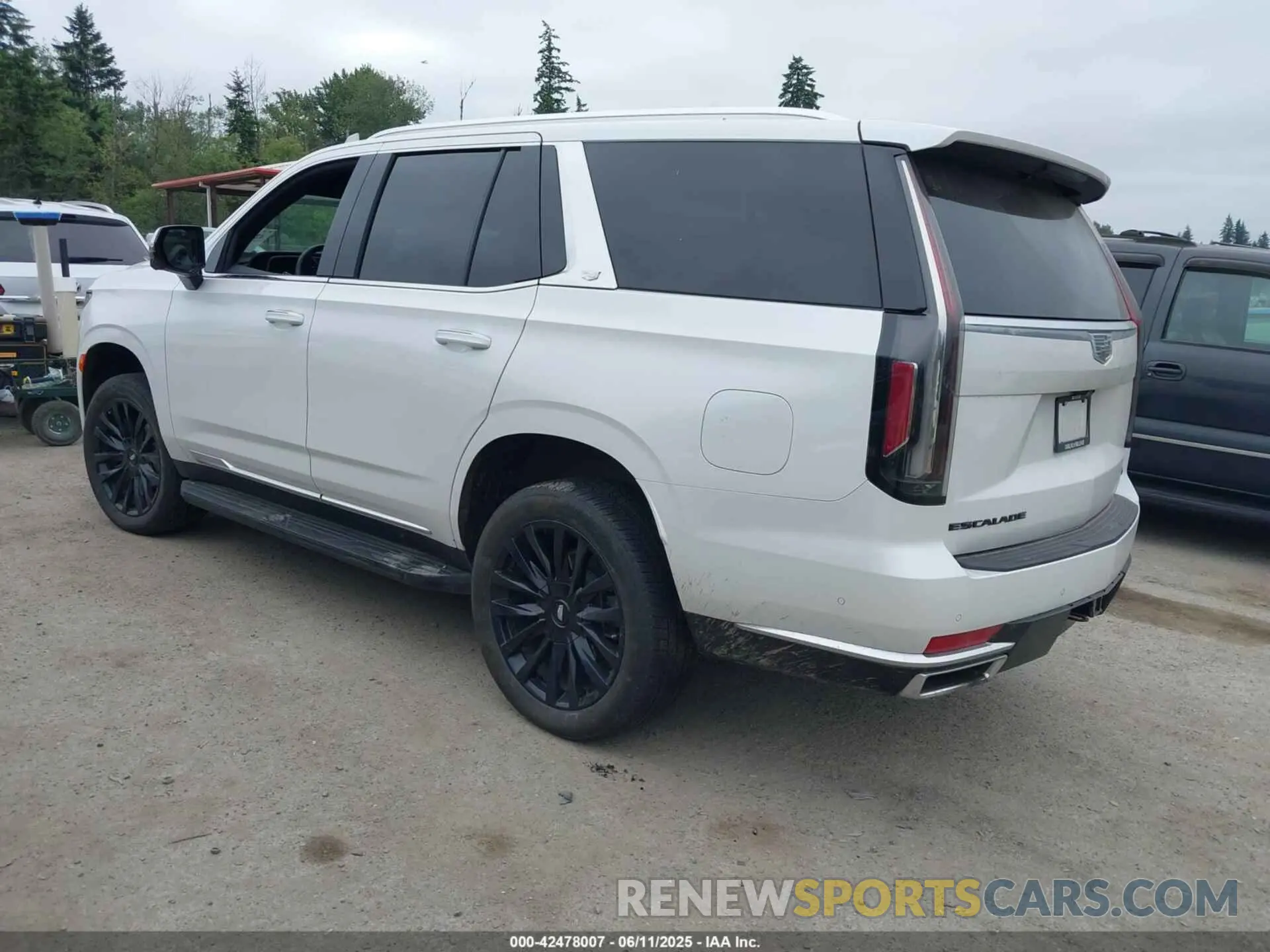 3 Photograph of a damaged car 1GYS4BKT3PR525151 CADILLAC ESCALADE 2023