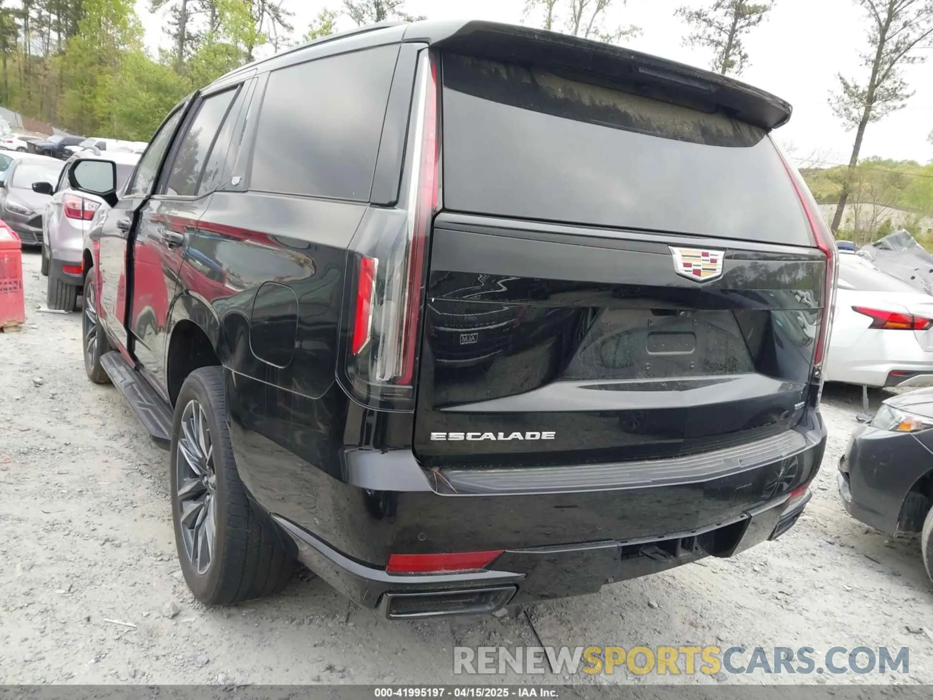 3 Photograph of a damaged car 1GYS4EKL5PR444623 CADILLAC ESCALADE 2023