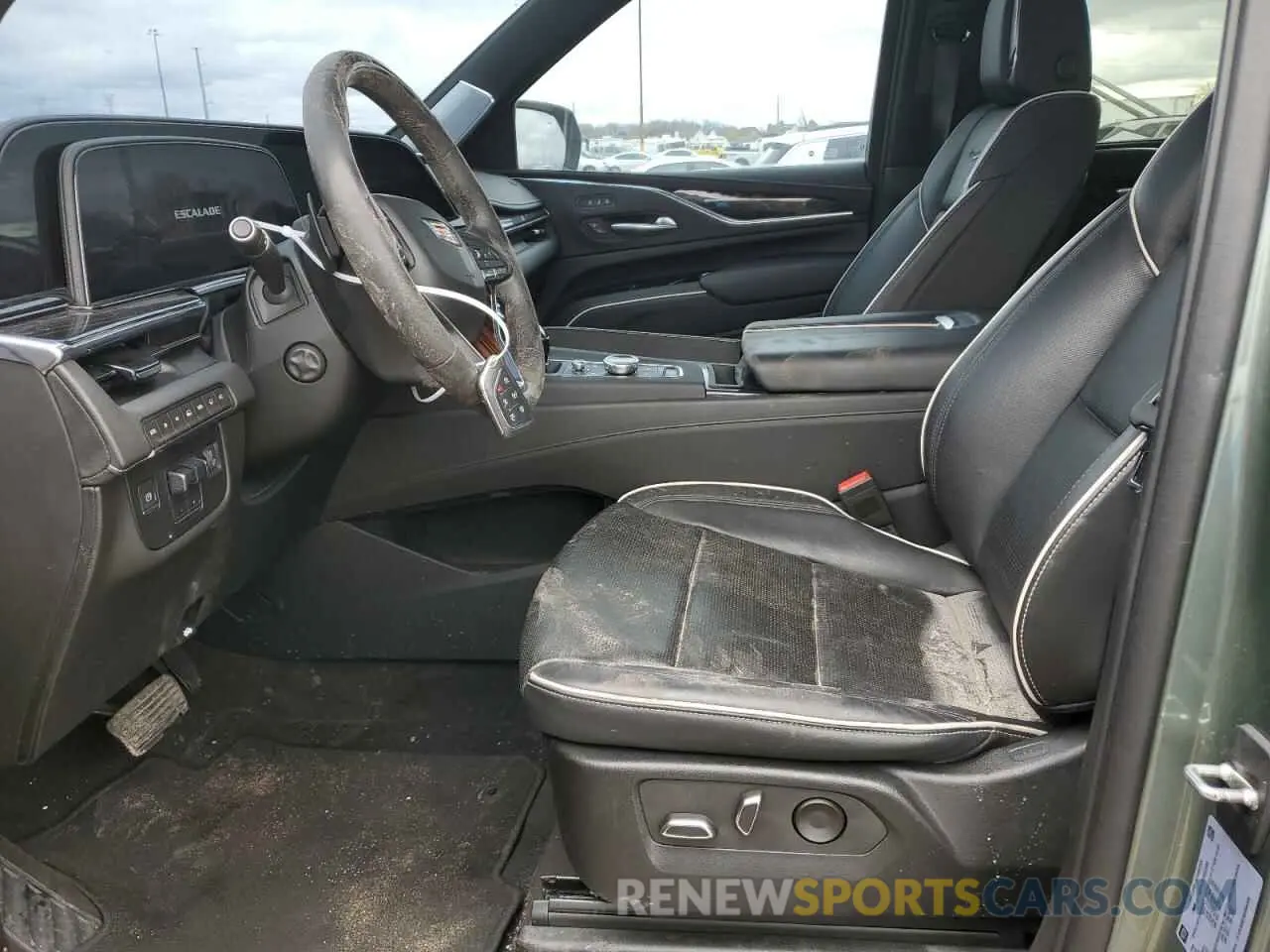 7 Photograph of a damaged car 1GYS4FKL0PR211660 CADILLAC ESCALADE 2023