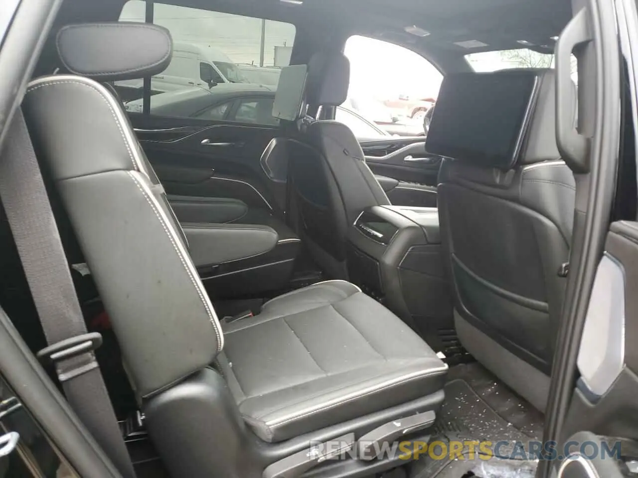 10 Photograph of a damaged car 1GYS4FKL1PR258793 CADILLAC ESCALADE 2023