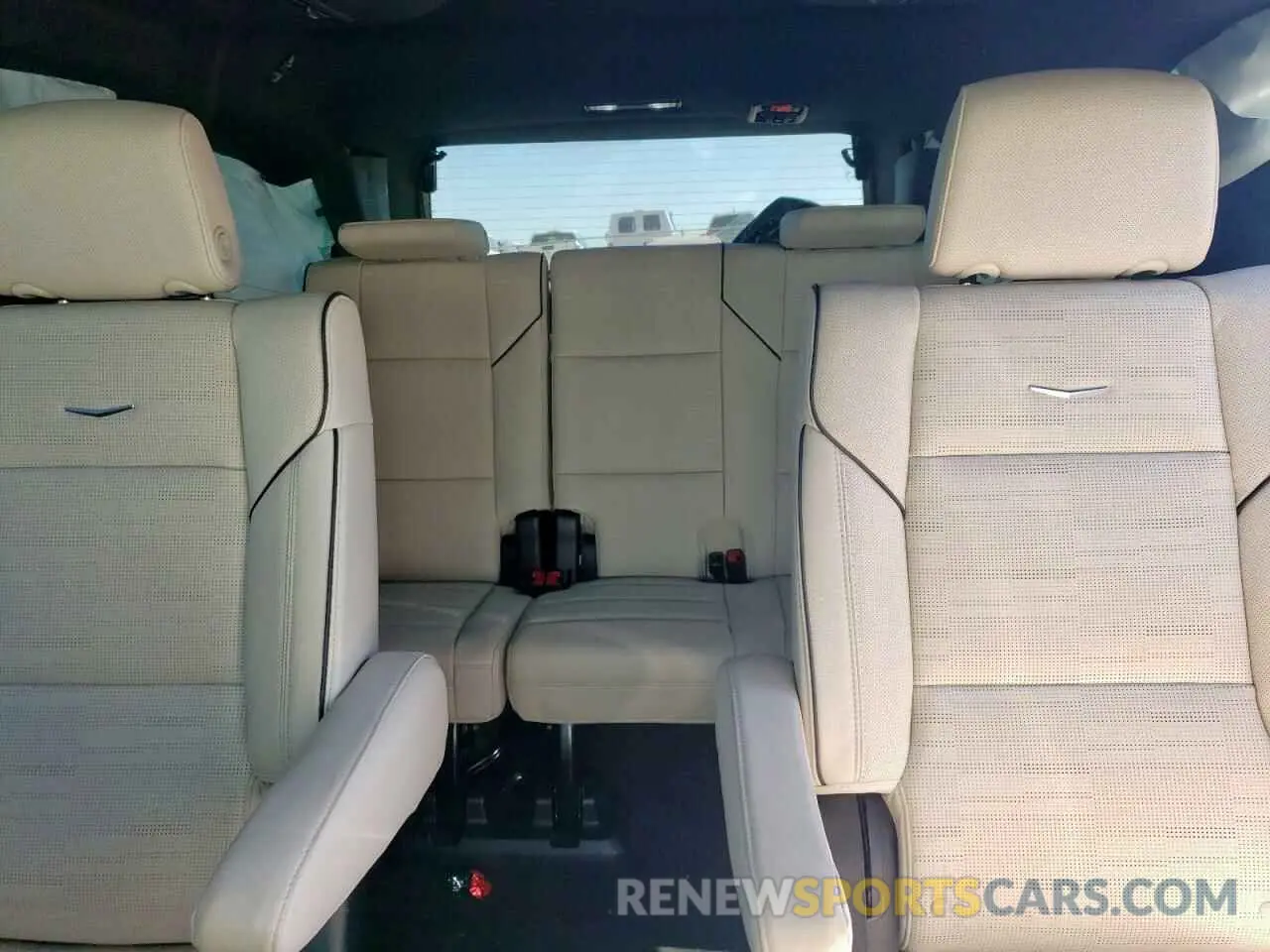 10 Photograph of a damaged car 1GYS4FKL9PR531625 CADILLAC ESCALADE 2023