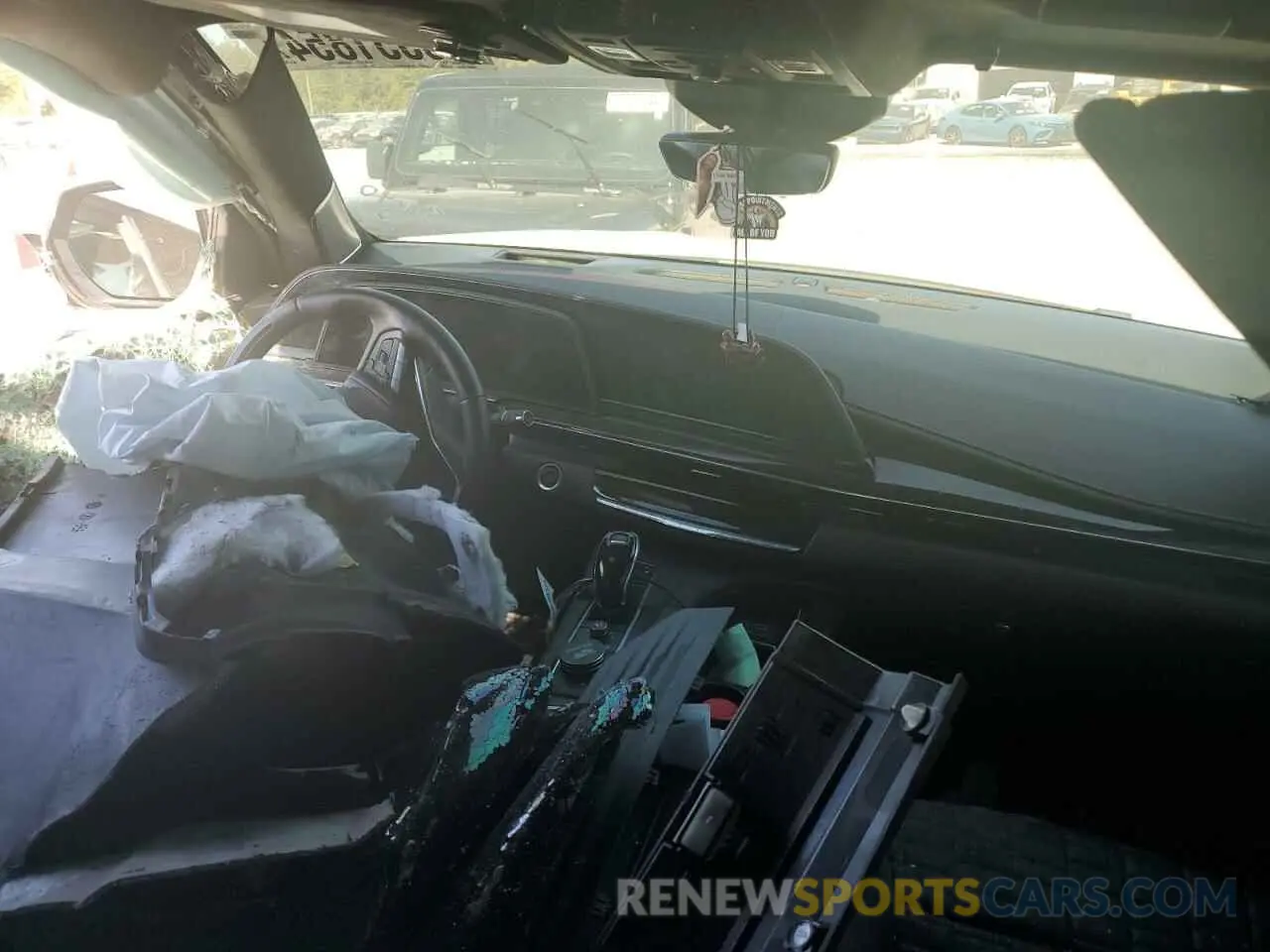 8 Photograph of a damaged car 1GYS4GKL2PR331711 CADILLAC ESCALADE 2023