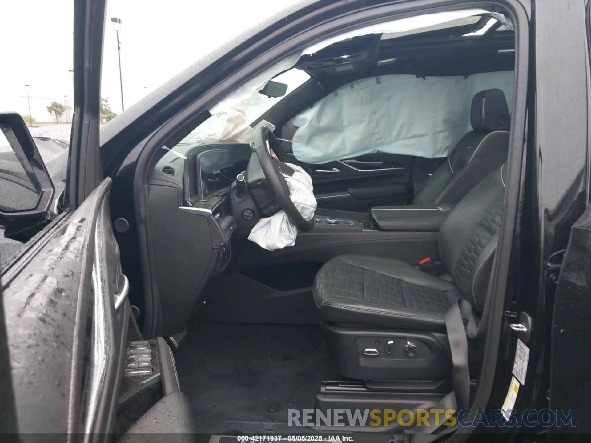 5 Photograph of a damaged car 1GYS4HK97PR524995 CADILLAC ESCALADE 2023