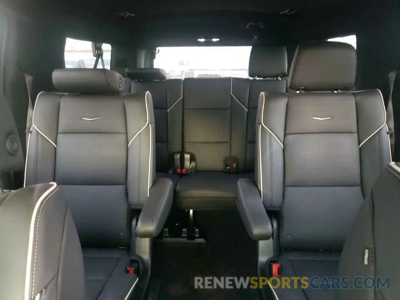 10 Photograph of a damaged car 1GYS4NKLXPR267020 CADILLAC ESCALADE 2023