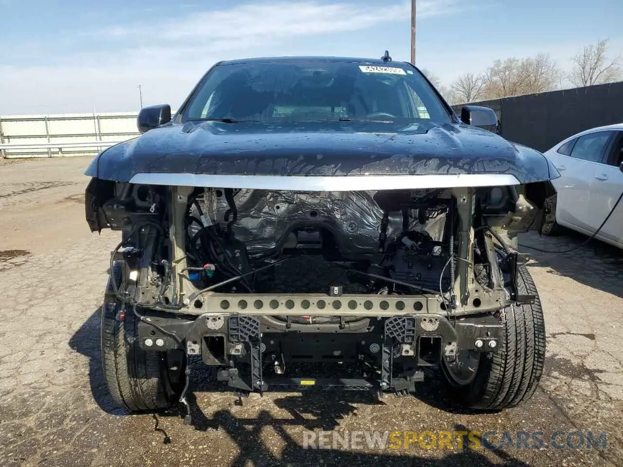5 Photograph of a damaged car 1GYS3BKL3RR225163 CADILLAC ESCALADE 2024