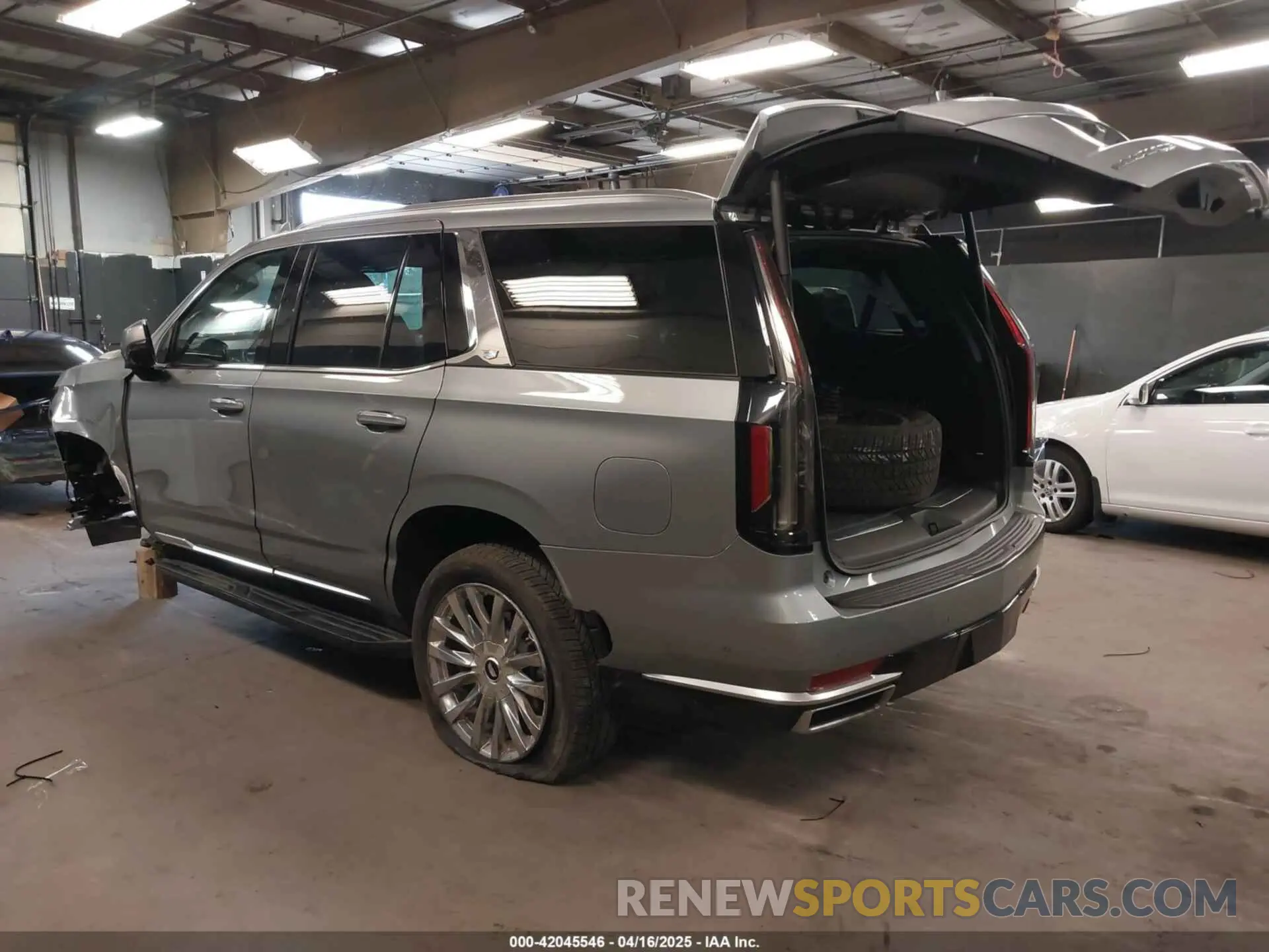 3 Photograph of a damaged car 1GYS4BKL2RR187437 CADILLAC ESCALADE 2024